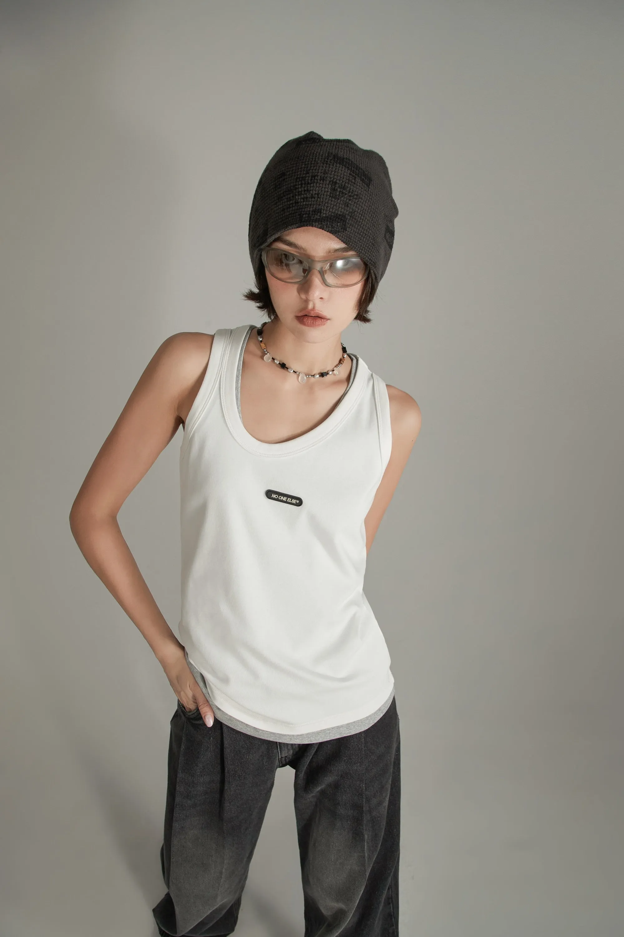 Basic Simple Sleeveless T-Shirt