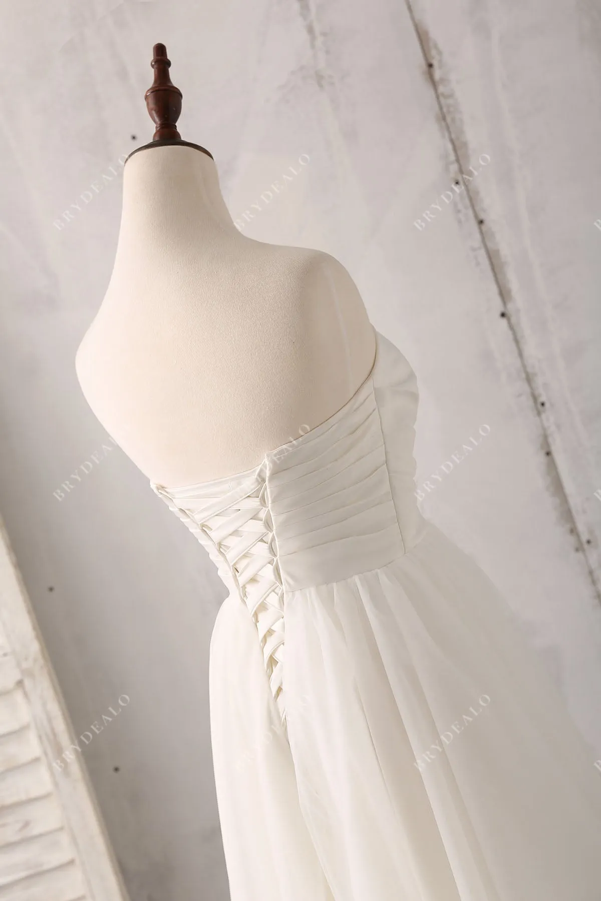 Ruched Strapless Satin Vintage Floor Length Tulle Bridal Gown