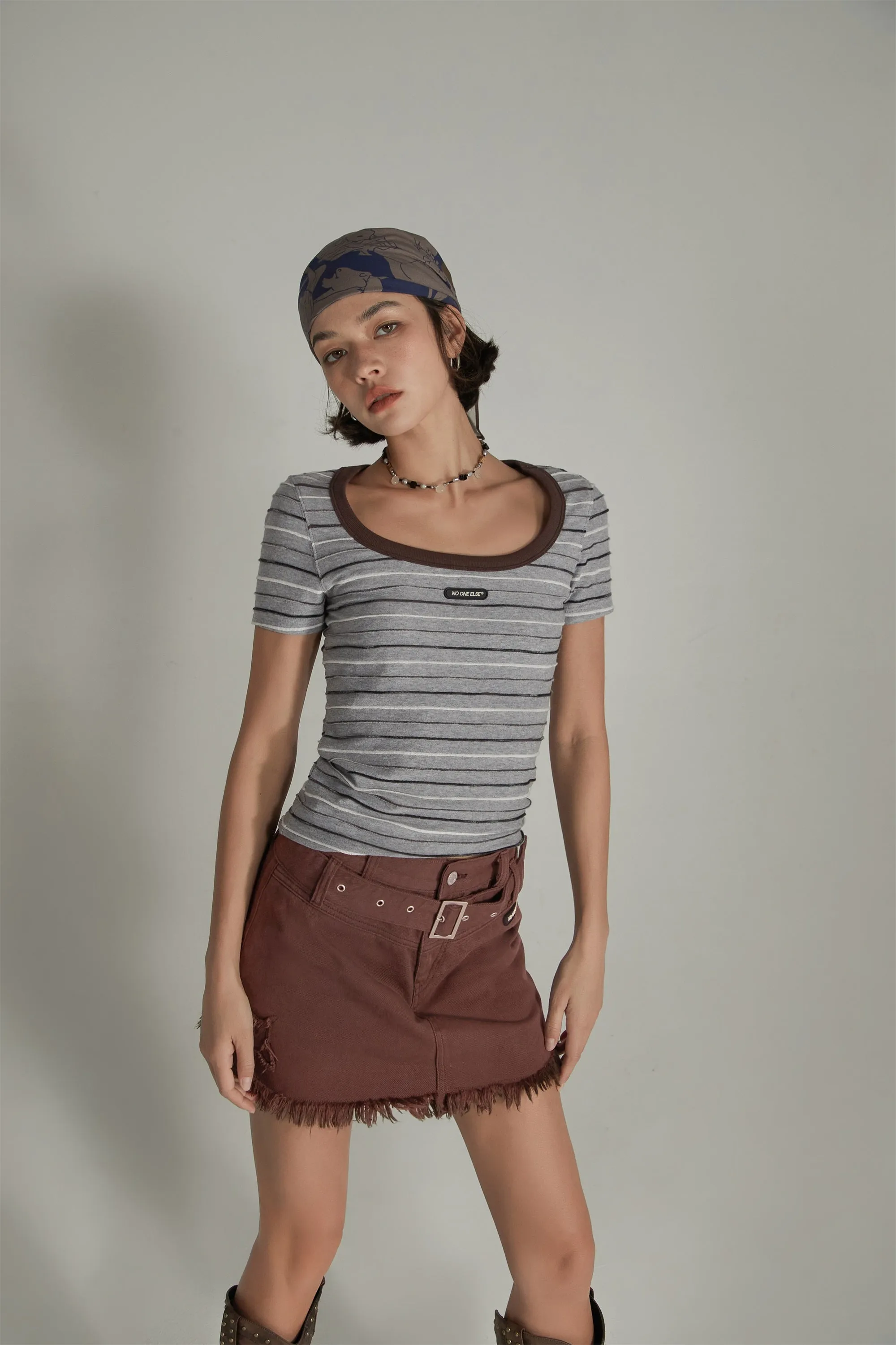 Simple Slim U-Neck Striped T-Shirt