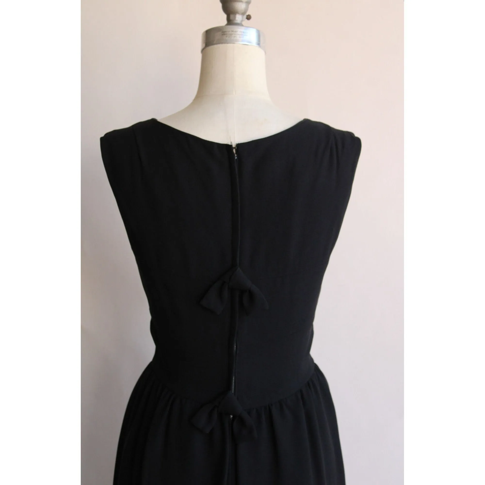 Vintage 1960s Dress With Bows by Jeunesse